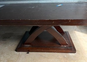 lot 219 image: Coffee table tressal Base