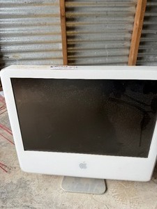 lot 222 image: Apple I-max no card