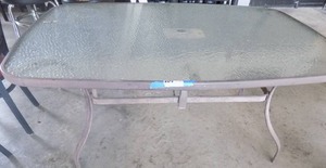lot 542 image: Oblong Patio table glass top