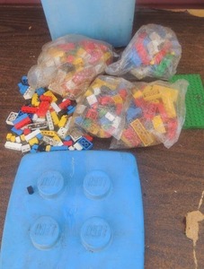 lot 7 image: Legos