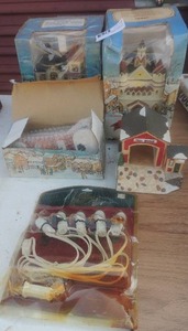 lot 58 image: Holiday village houses x 2 bridge and lights