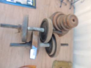 lot 147 image: weights plus  hand bars