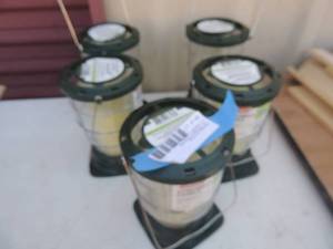 lot 148 image: NEW Coleman citronella candle lantern 70 hour x 5