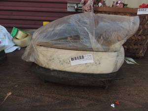 lot 184 image: West Bend slow cooker