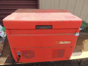 lot 544 image: COLEMAN PLUG IN ICE CHEST