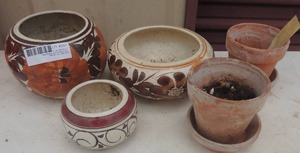 lot 241 image: Decorative pots