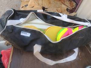 lot 265 image: Sports craft volley ball set
