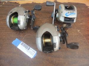 lot 266 image: Reels Shimono b 2000and Shakespeare srm1 x2