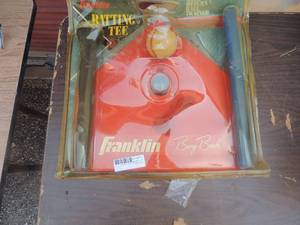 lot 313 image: Franklin  Batting TEE