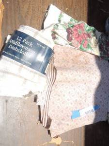 lot 332 image: Linens, dishcloths table runner plus