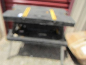 lot 87 image: Collapsible work table