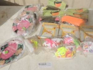 lot 385 image: note holders waist pouch