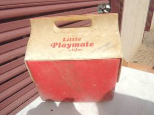 lot 418 image: Igloo little playmate
