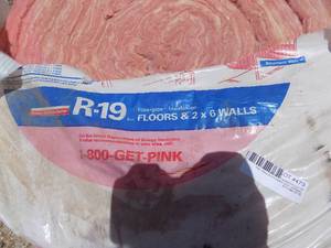 lot 473 image: Roll of insulation R-19