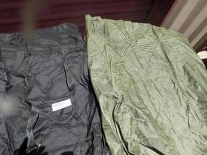 lot 485 image: Waterproof duffle bag x 2