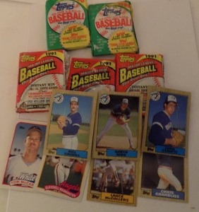 lot 365 image: TOPPS 1990-1991 packs  plus cards