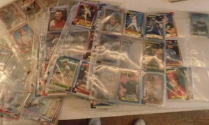 lot 529 image: TOPPS 1989 baseball assorted cards