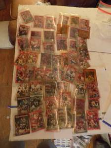 lot 527 image: Football cards sleeved