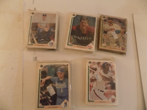 lot 526 image: Baseball cards  5 packs