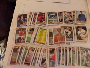lot 513 image: TOPPS 1990 baseball cards