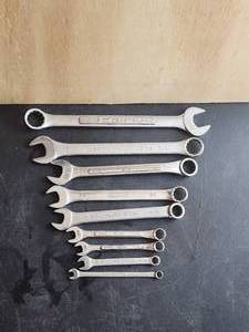 lot 40 image: Selection of SAE standard wrenches