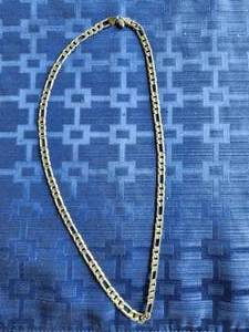 lot 90 image: Chain link necklace - marked 14k - clasp needs repaired - 27g