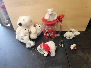 lot 123 image: Coca Cola polar bear lot