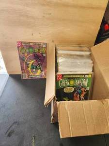 lot 139 image: Generous selection of DC Comics - Green Lantern