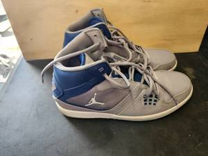 lot 141 image: Pair of Nike Air Jordan sneakers - blue and grey