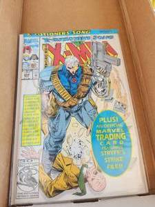 lot 143 image: Generous selection of Marvel Comics - X-Men - large box