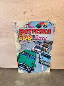 lot 167 image: Generous Selection of The Daytona 500 story #1