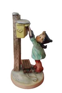 lot 23 image: Hummel Figurine