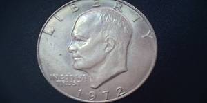 lot 83 image: 1972 Eisenhower Silver Dollar