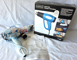 lot 519 image: Art Minds heat guns both used one in original box