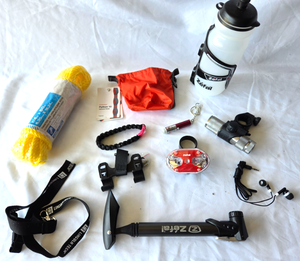 lot 546 image: Bicycle accessories as shown