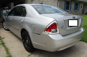 2007 Ford Fusion, new tires, new brakes, interior in excellent condition, NOTICE: MUST BE TOWED, - Broken motor mount, engine not aligned with drive train, one hose leaking.