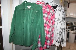 lot 60 image: Flannel and sweatshirt style coats