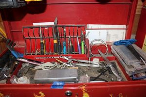 lot 85 image: Tools on top drawer