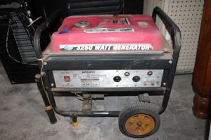 lot 134 image: 3250 watt gas generator (needs fuel line)