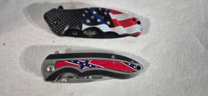 lot 191 image: Flag design folding knives