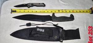 lot 253 image: SOG knives
