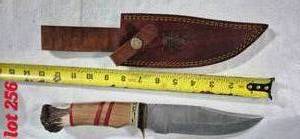 lot 256 image: Damascus steel knife