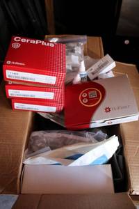 lot 204 image: Medical supplies see photos