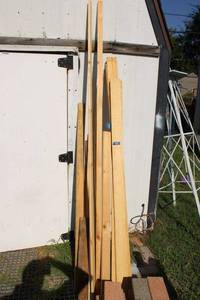 lot 175 image: Wood board assortment 1x3, 1x2, 1x4