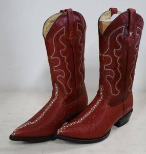 lot 307 image: Red Diamond wine color boots size 8.5