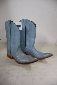 lot 316 image: Herrera Caiman blue color boots size 8