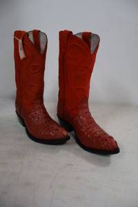 lot 318 image: Red leather boots size 9