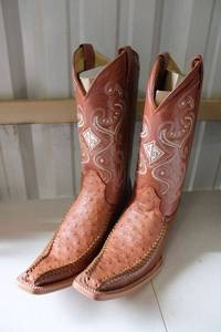 lot 70 image: Red Diamond cognac color boots size 9