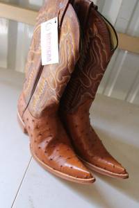 lot 203 image: Herrera cognac brown color boots size 6.5