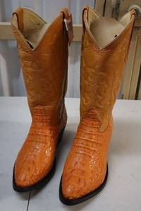 lot 239 image: Mango color leather boots size 6